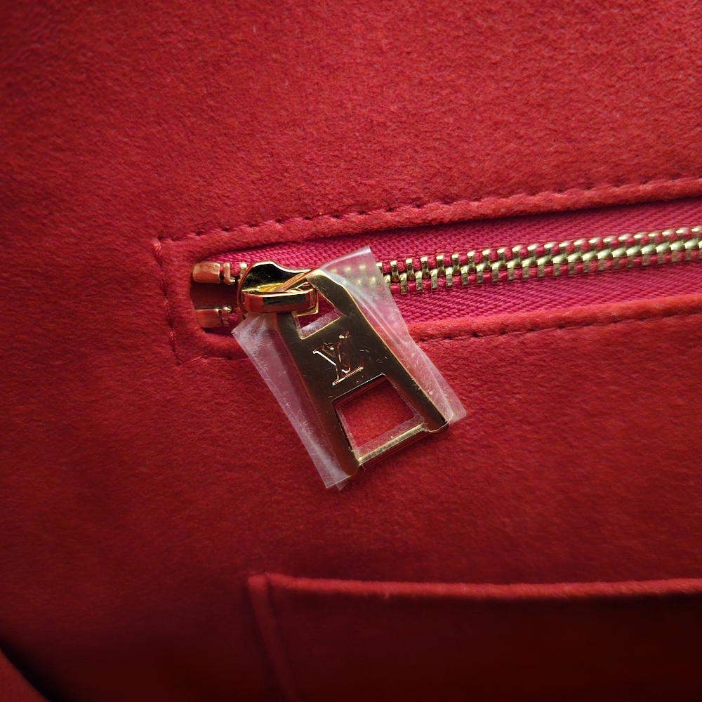 Louis Vuitton OnTheGo MM BAG Limited Edition Fall in Love Monogram Canvas Excell - Picture 9 of 16